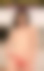 girls naked |NiP video - naked girl takes a popular hiking path