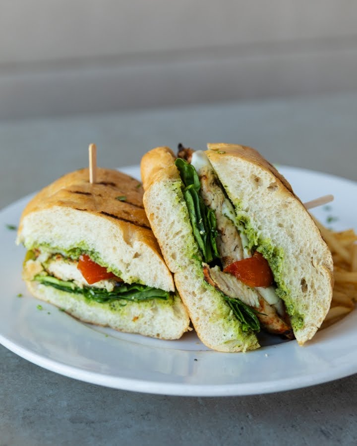 Crust Simply Italian Chandler by null