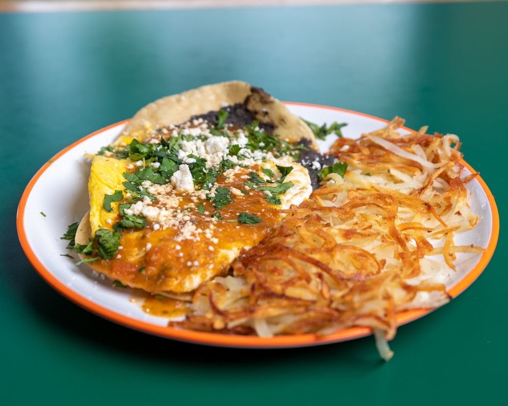 Vics All Star Kitchen by null