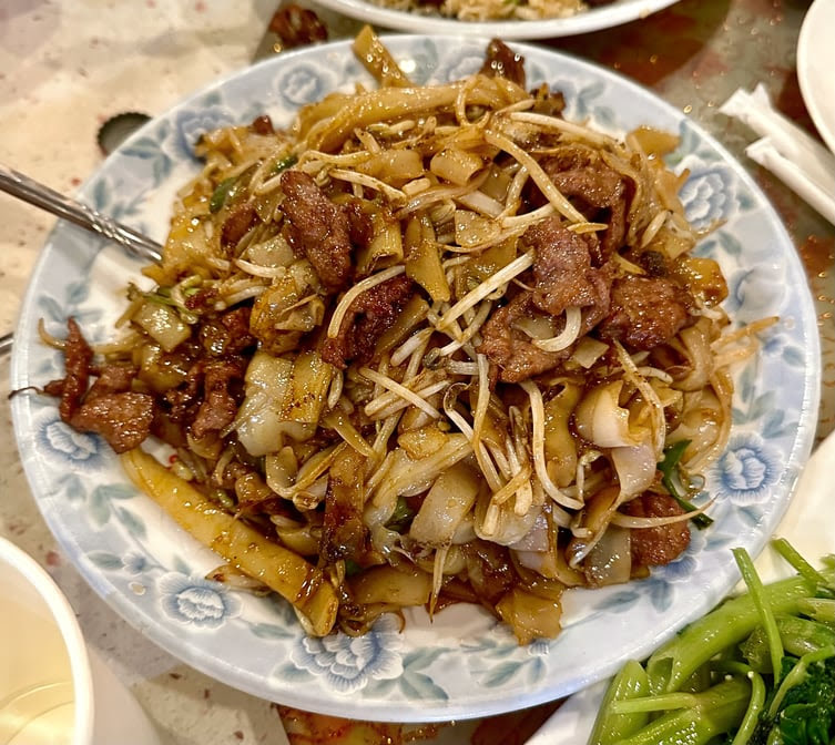 Hop Woo BBQ & Seafood Restaurant (Chinatown) by null