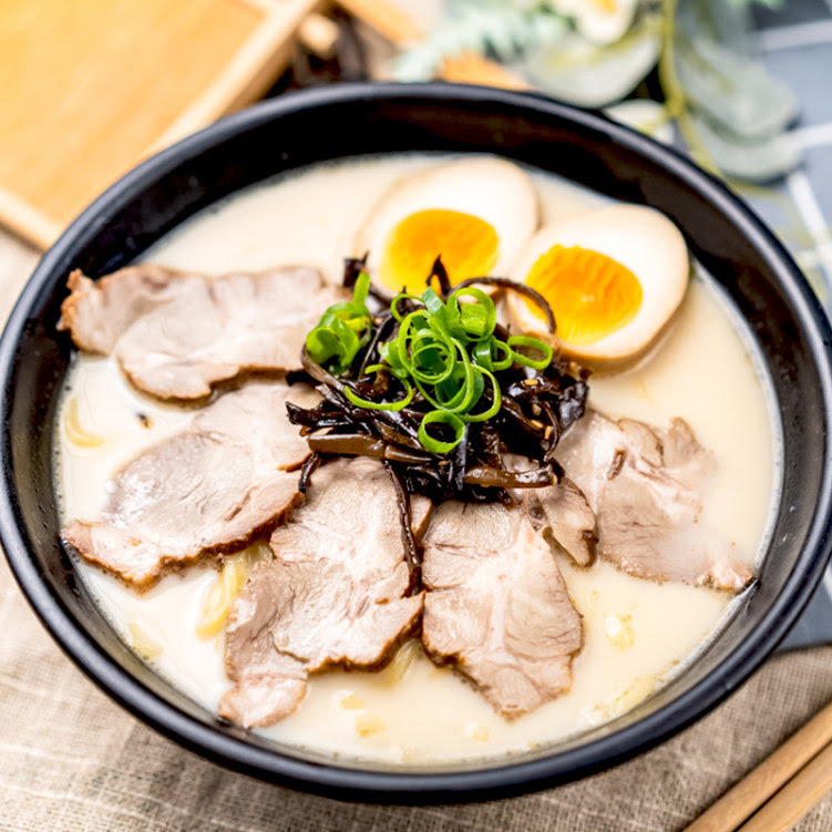 Wen's Yunnan Noodle & Ramen 云南米线 by null