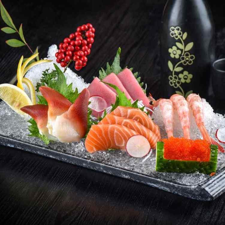 Avana Sushi by null