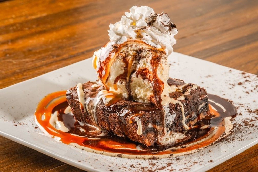 Modern Greek and Salad bar by null