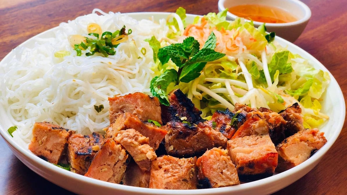 Phở Ca Dao & Grill by null