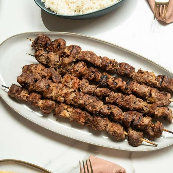 Everest Momo & Kabab by null