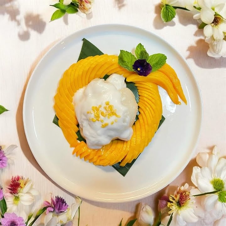 Krung Siam Thai Restaurant & Bar by null