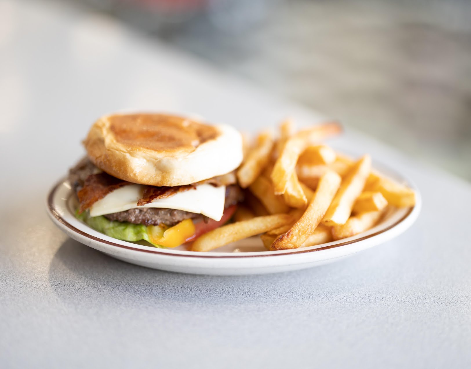 Rod's Grille by null