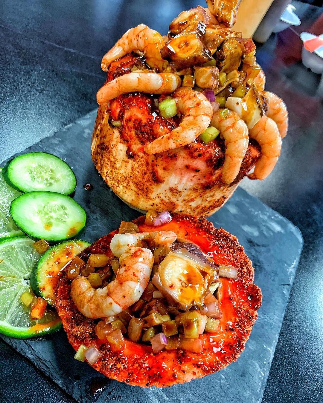 Emporio Sushi & Mariscos by null