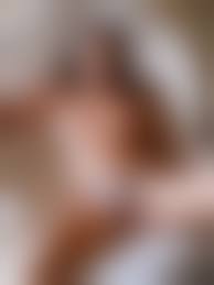 Tatoo wife nude|I Dare you to have Fun with my Pics - Amateur Tattooed Wife Nude Dare