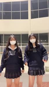 女子高生　レズ　写真|女子高生濃紺セーラー服姿で恥ずかしいディープキスレズビアン女子高生中川寿美恵藤田佳子ポニーテール