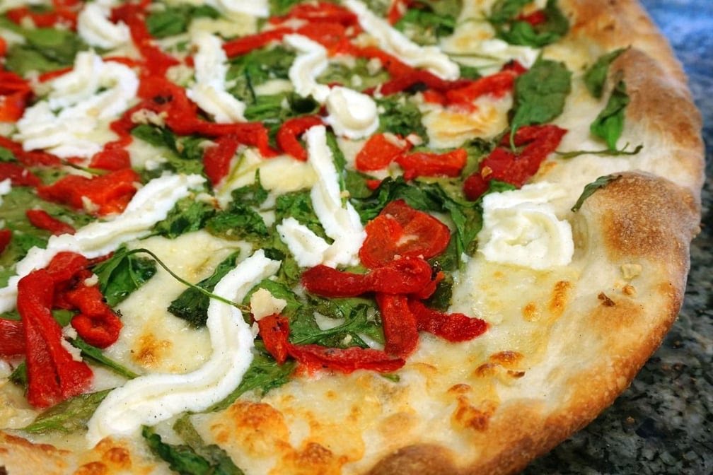 Pauly's Pizza Joint by null