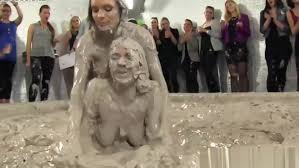 Hot girl must be dunked jpg x Naked women in mud