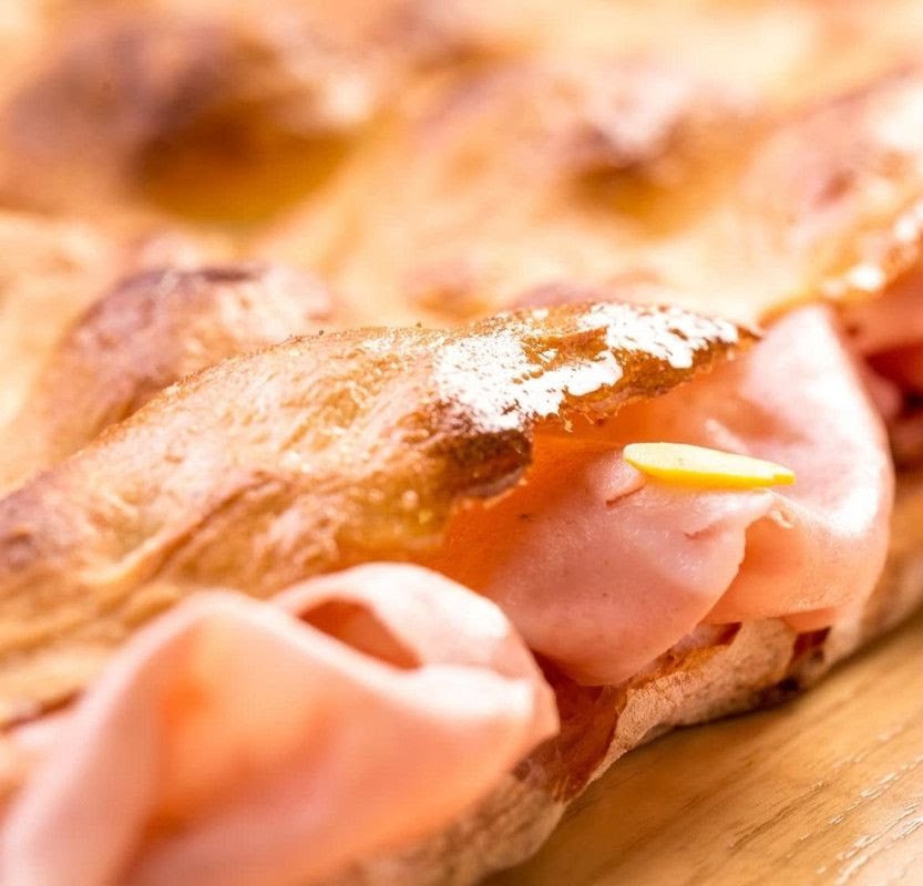 Acciuga Pizza by null