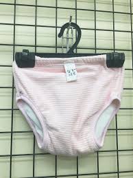 女児　使用済み下着|