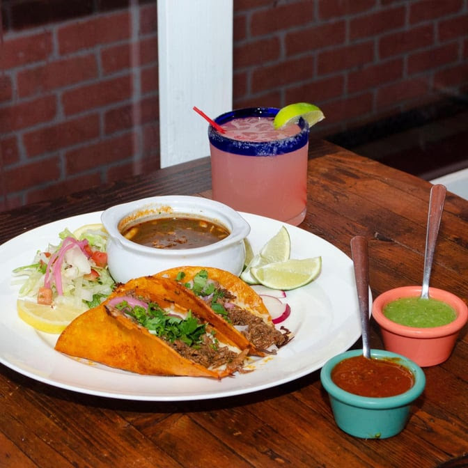 Los tres Chiflados by null