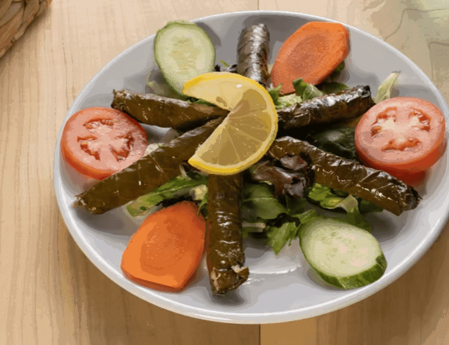 Grill and Greens by null