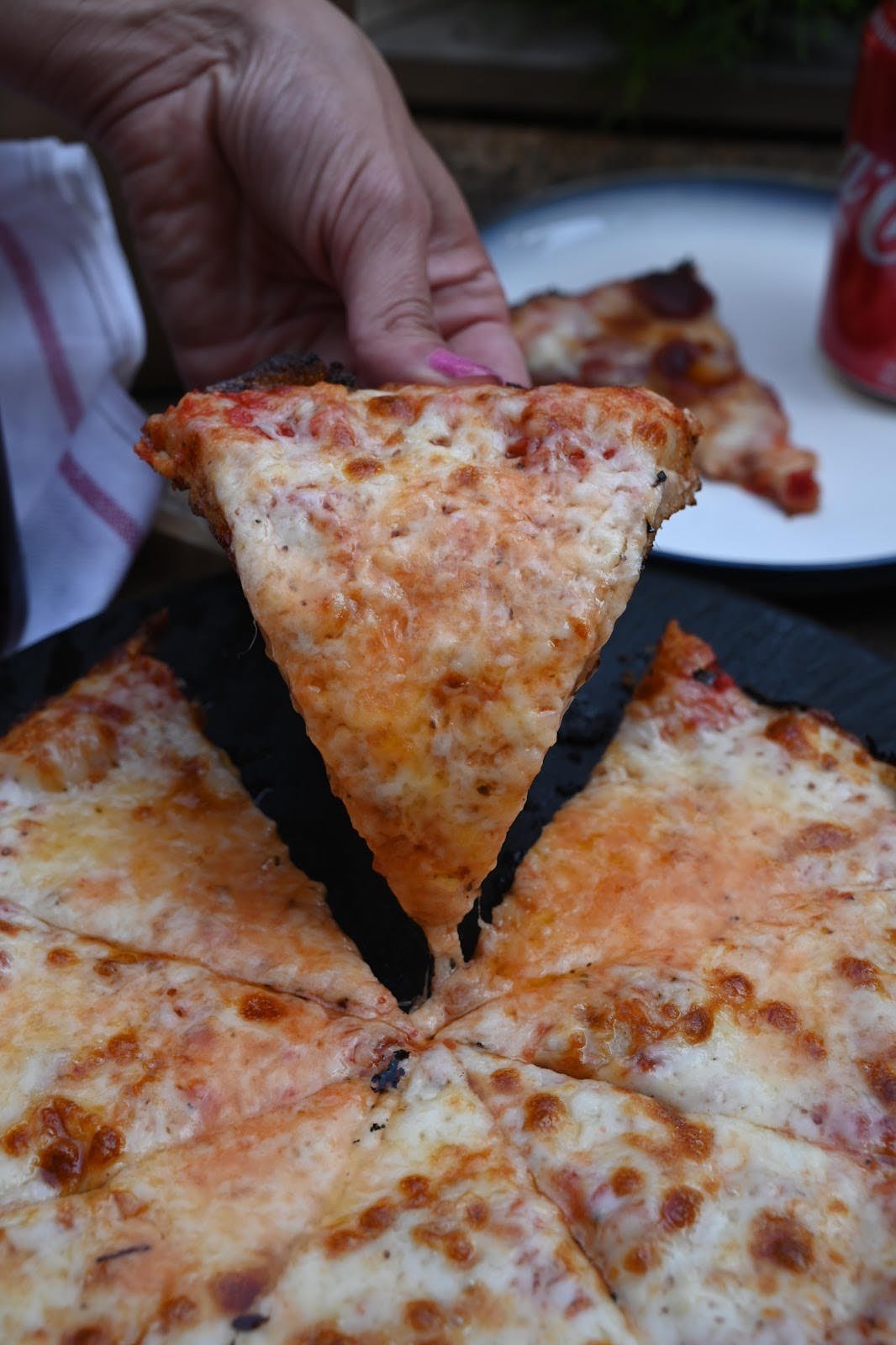 Hot Box Pizza & Roast Beef by null