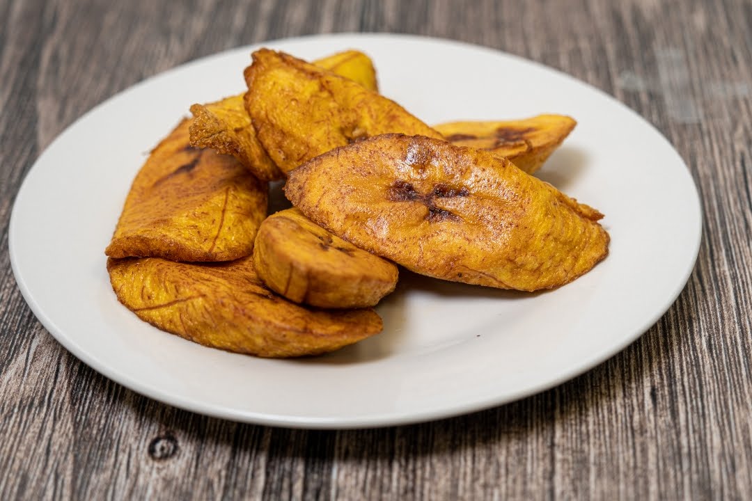 Tailat Kitchen (Nigerian Cuisine) by null