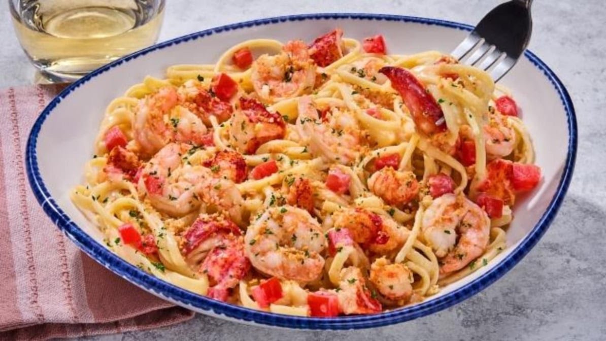 Red Lobster by null