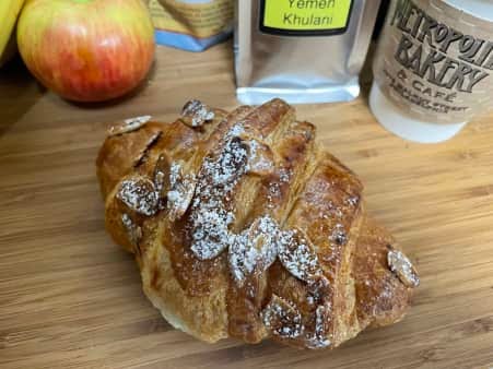 Metropolitan Bakery & Cafe by null