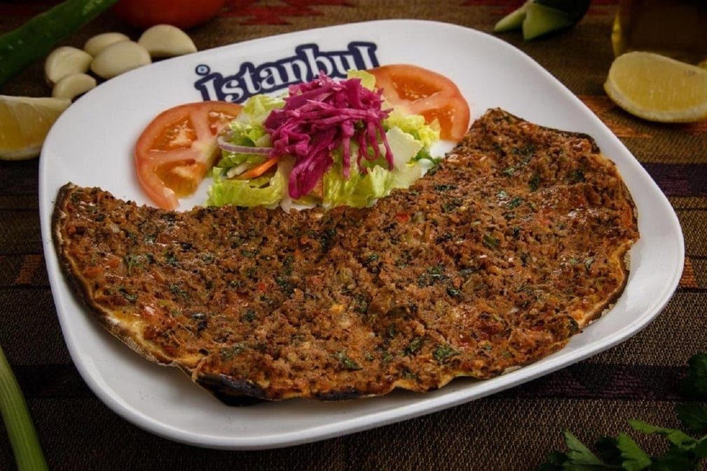 Istanbul Grill & Deli by null