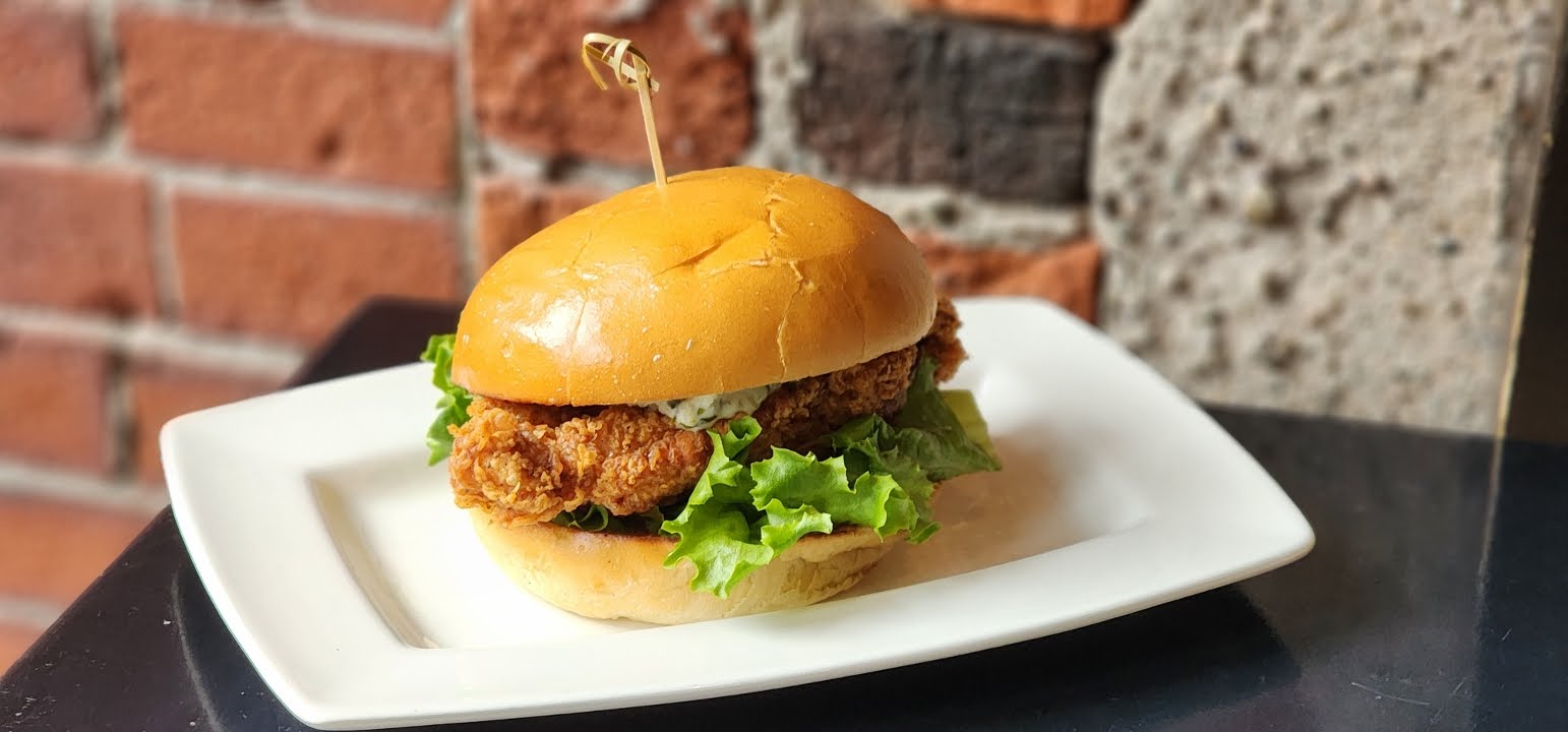 Five Horses Tavern - South End by null