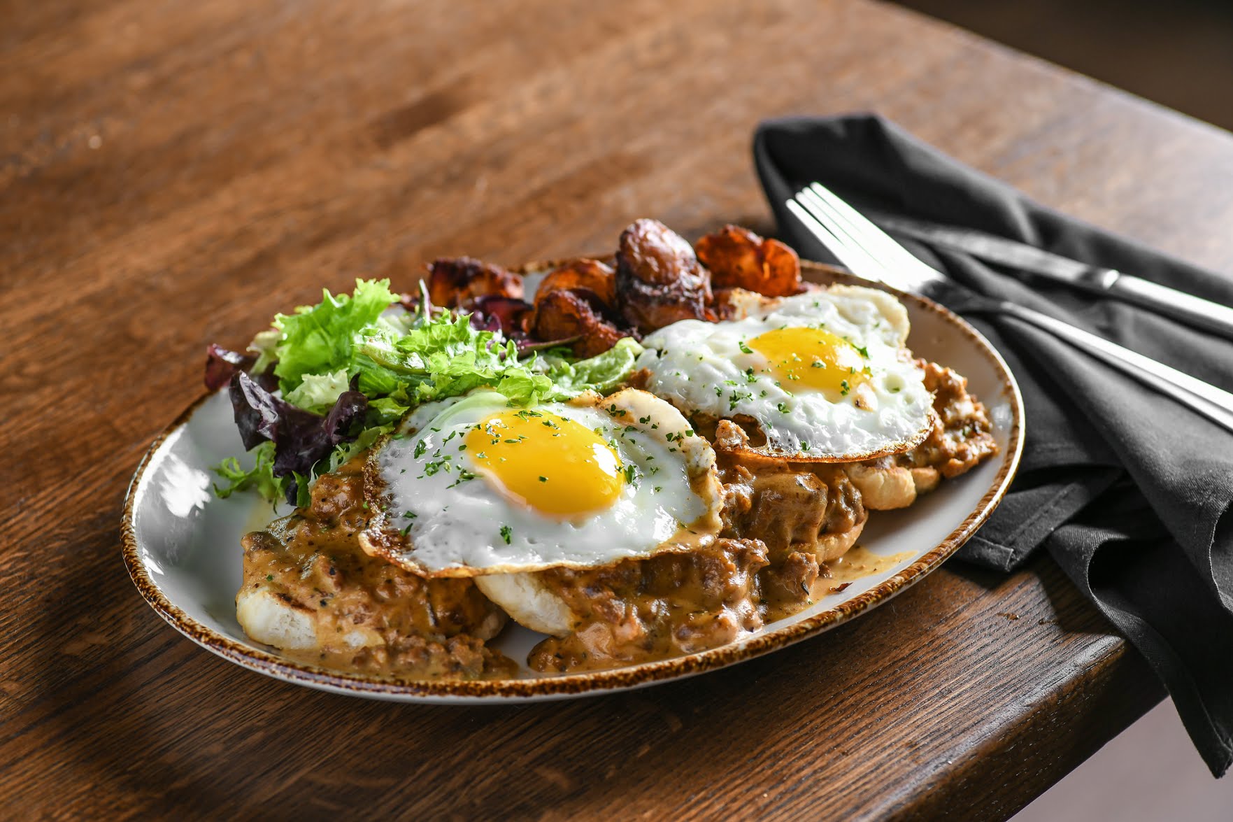 Craftsman Table & Tap by null