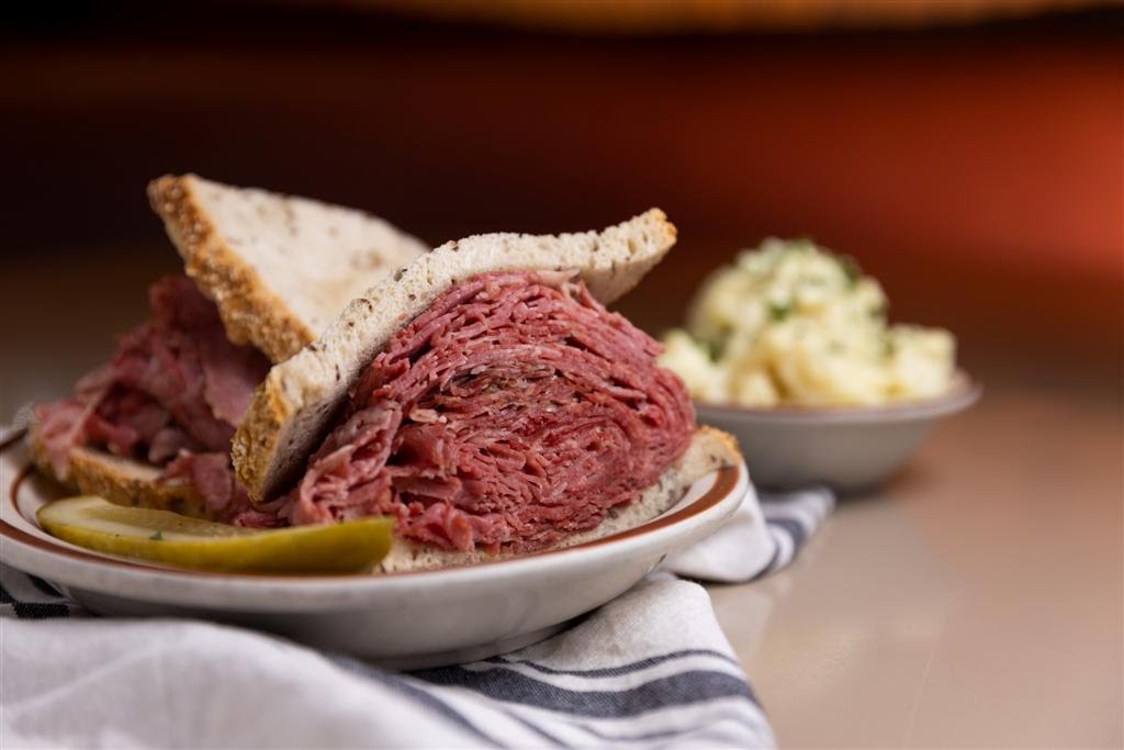 Art's Delicatessen & Restaurant by null