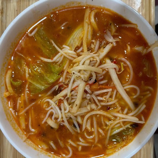 Lee’s Kitchen Noodle & Rice U Dub by null