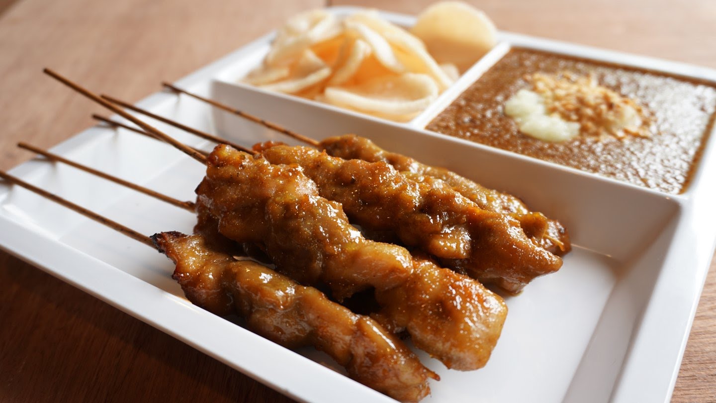 Woody Family Peranakan Cafe by null