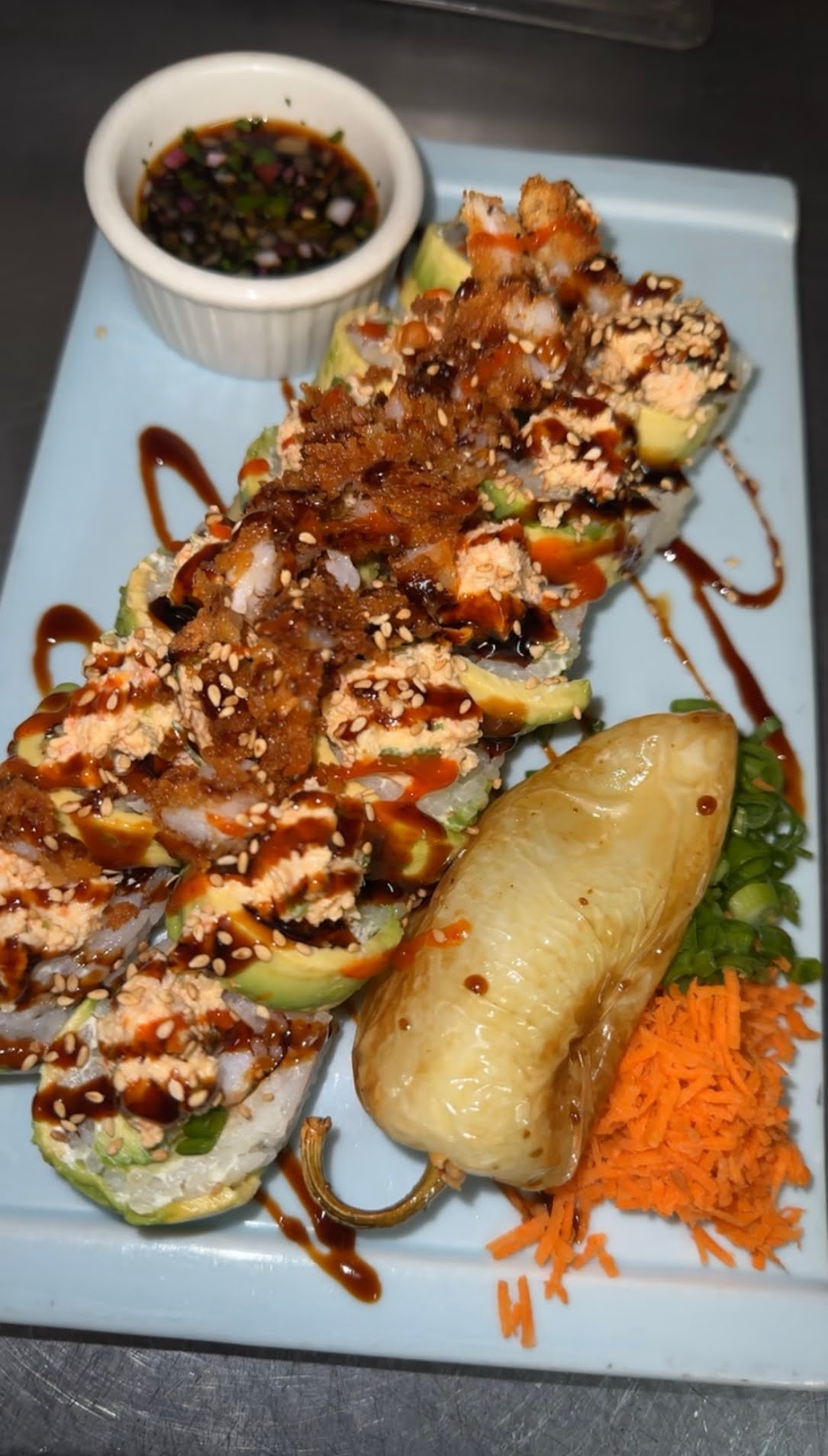 Mariscos y Sushi Los Tomateros by null