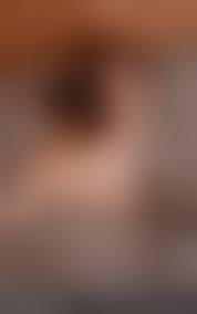 Спящая сестра голая|Спустя 2 года после скандального «Завтрака на траве» Мане приготовил для  показа на парижском Салоне др картину с обнаженной натурой ⠀ В 1863 он  написал «Олимпию», изобразив на ней лежащую обнаженную девушку,