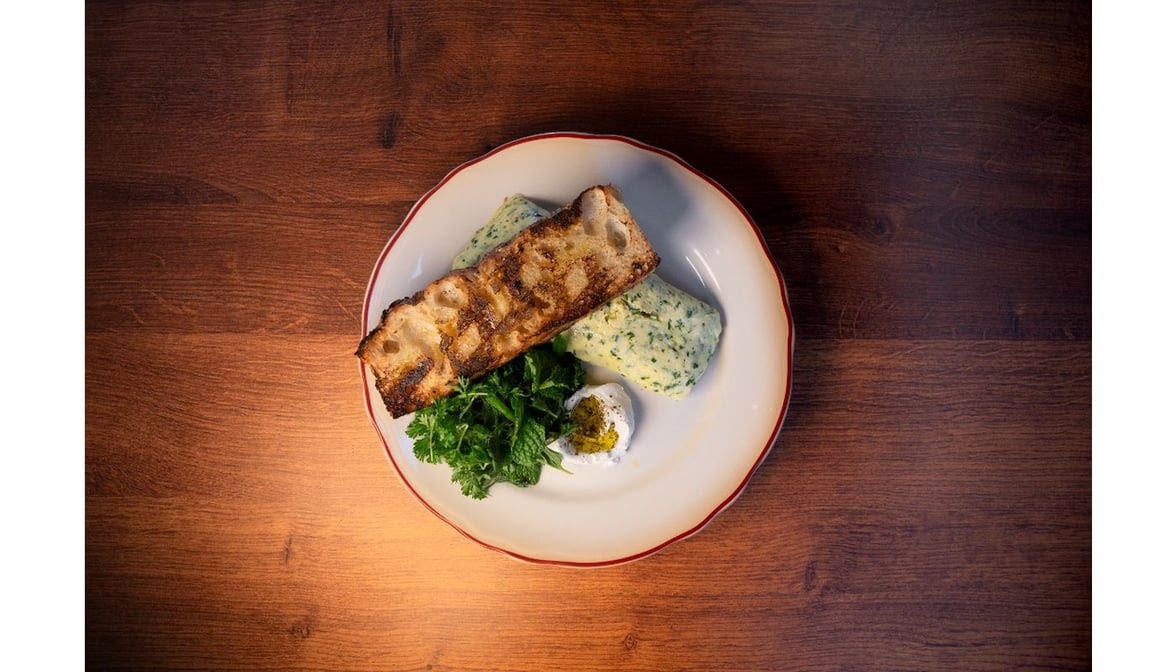 American Beauty - The Grove by null