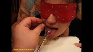 Tongue piercing pictures jpg x Tongue piercing