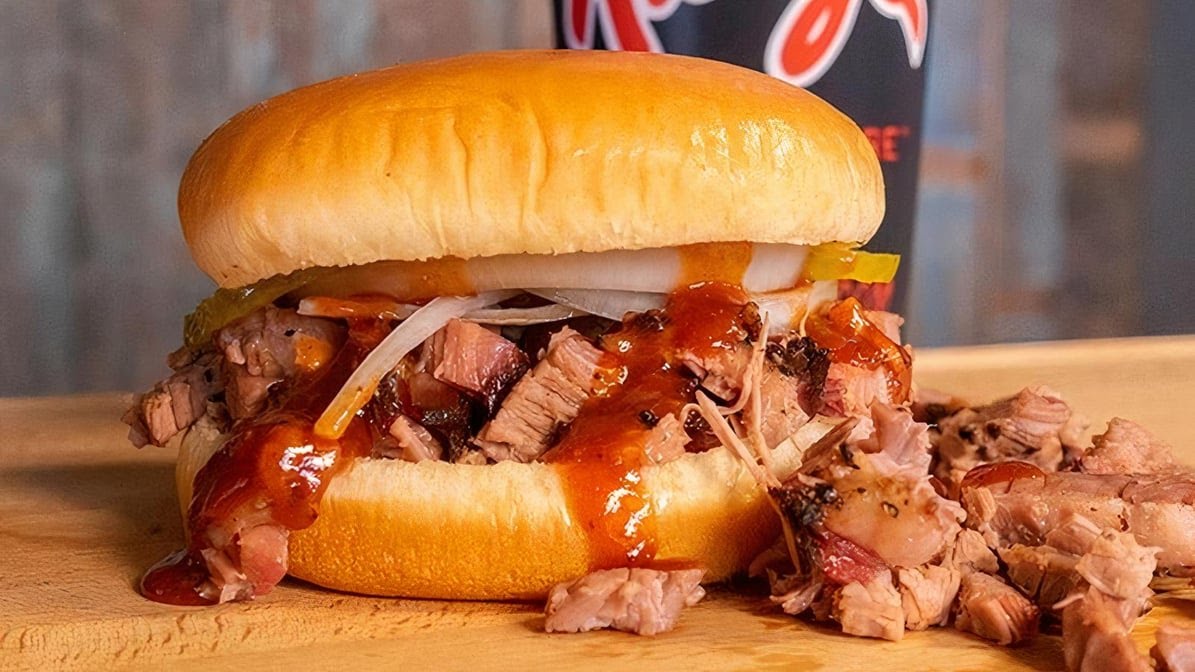 Rudy's "Country Store" and Bar-B-Q by null