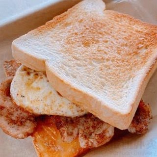 HOJA Bubble Tea & Asian Street Food by null