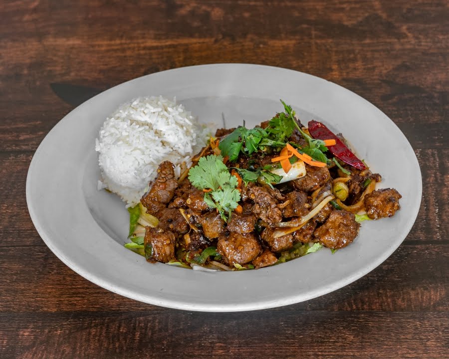 Hai Ky - 𝗖𝗼𝗺𝗯𝗼 𝗦𝗽𝗲𝗰𝗶𝗮𝗹 𝗟𝘂𝗻𝗰𝗵 $𝟭𝟰.𝟵𝟱 𝗣𝗵𝗼 + 𝗜𝗰𝗲𝗱 𝗧𝗲𝗮 𝗙𝗿𝗲𝗲 𝟭 𝗦𝗽𝗿𝗶𝗻𝗴𝗿𝗼𝗹𝗹/𝗘𝗴𝗴𝗿𝗼𝗹𝗹 by null