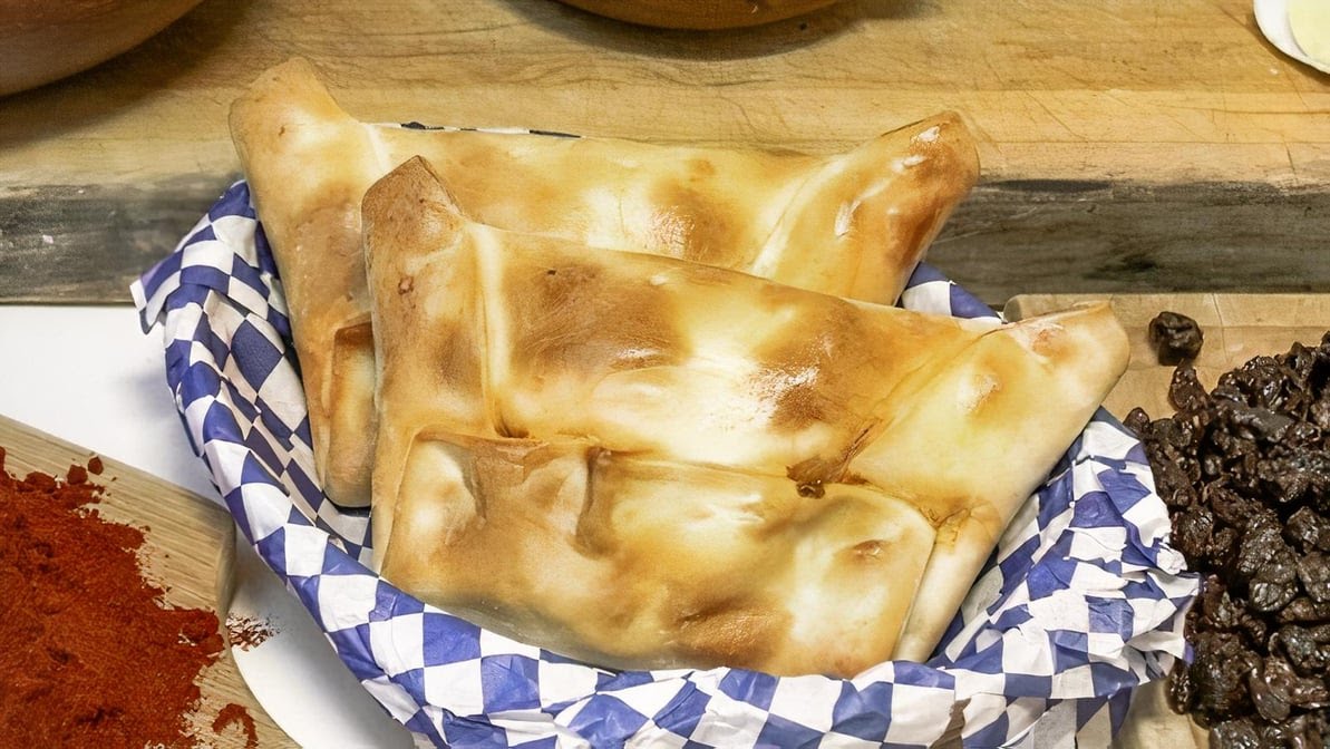 Chile Lindo Empanadas by null