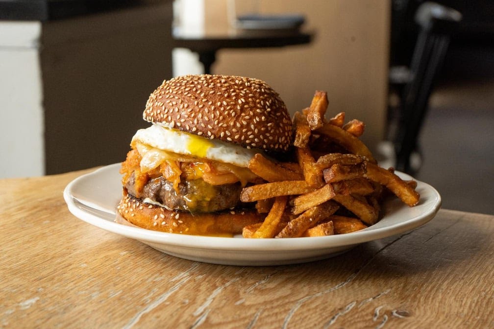 High Street Restaurant & Bar by null