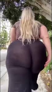 Teencurves big booty white girl fucked jpg x White girl fat ass