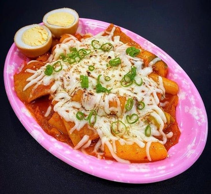 Bapmukja - Korean Street Food by null