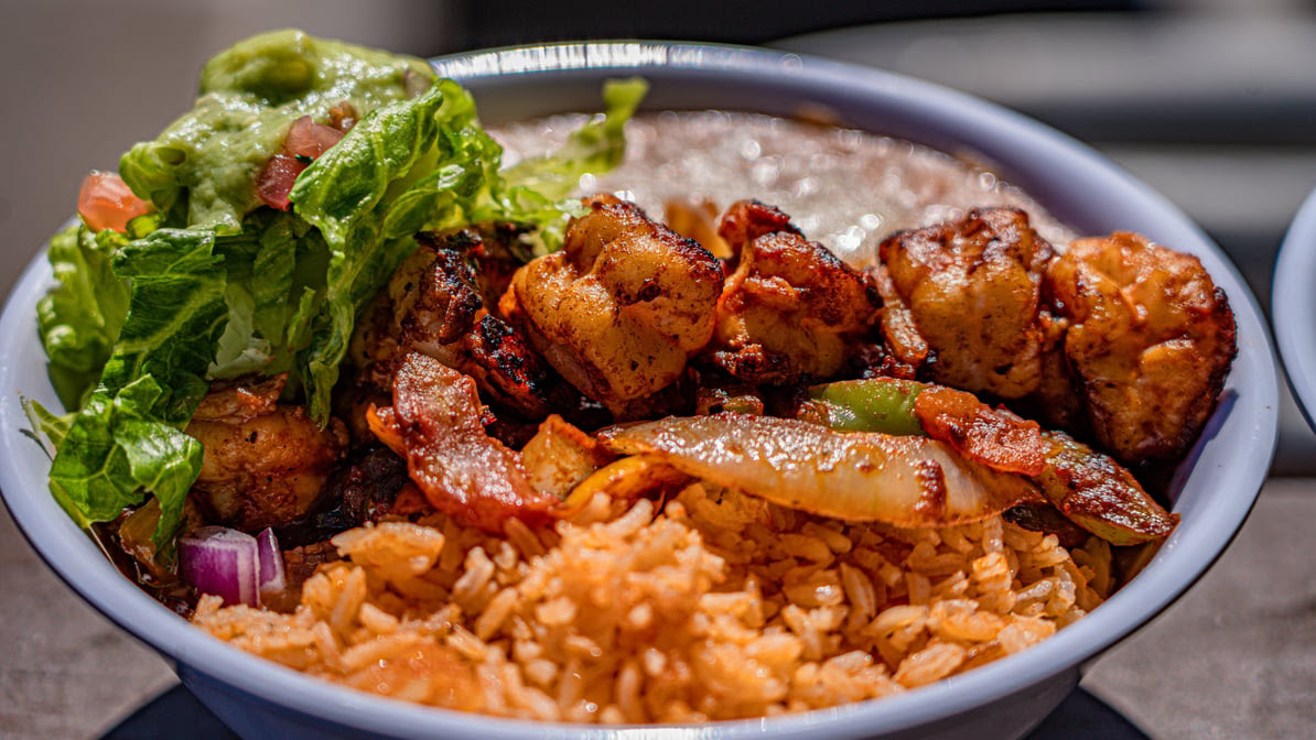 LA PUREPECHA COCINA MEXICANA by null