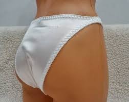 White lace panties jpg x White lace panties