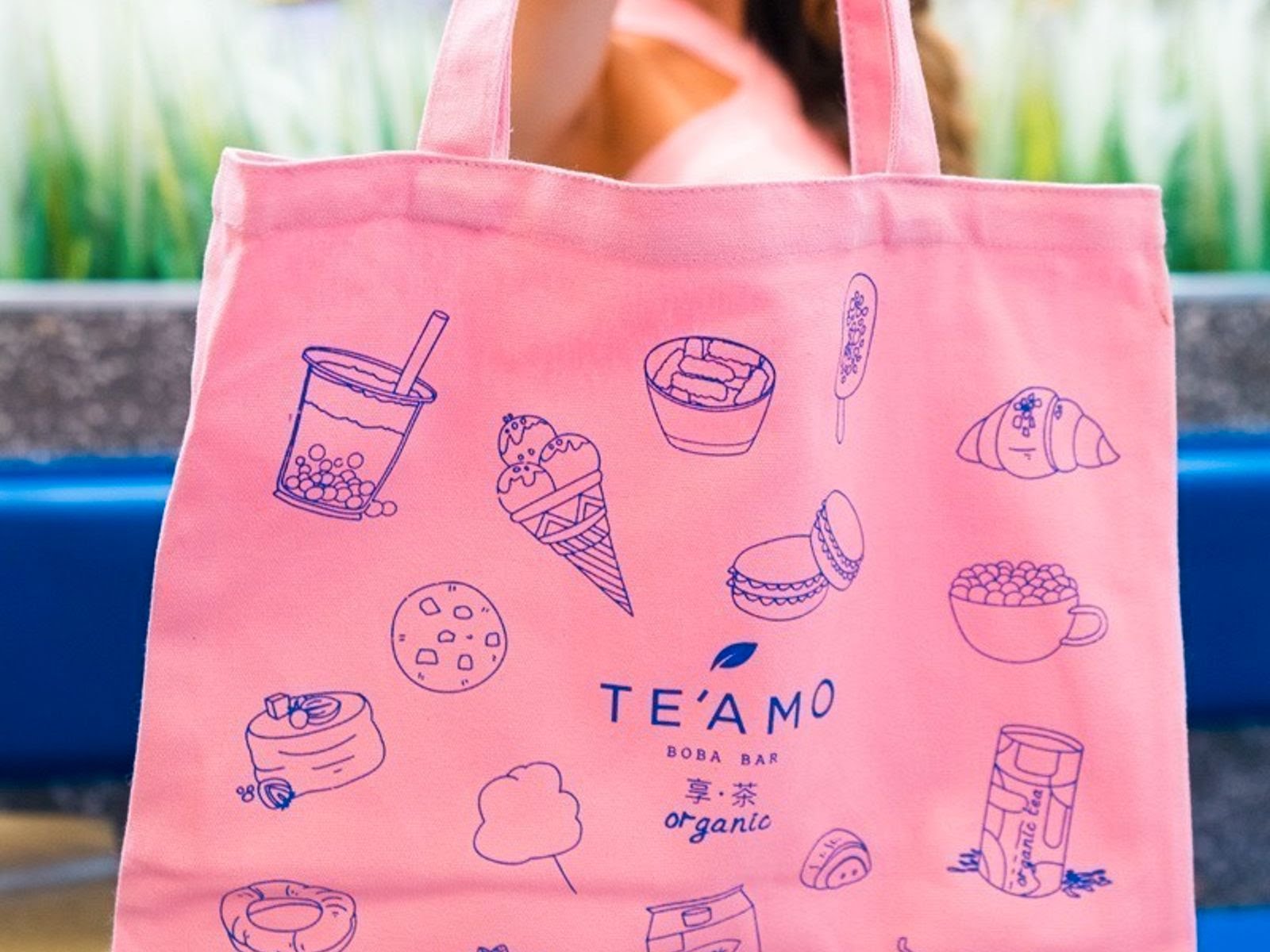 TE'AMO Boba & Desserts - Pinecrest by null