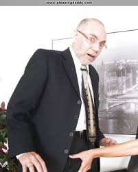 Ahr rumduuymlnznvjay di zodqzmc xotixndc xzeuanbn jpg x Old man boss