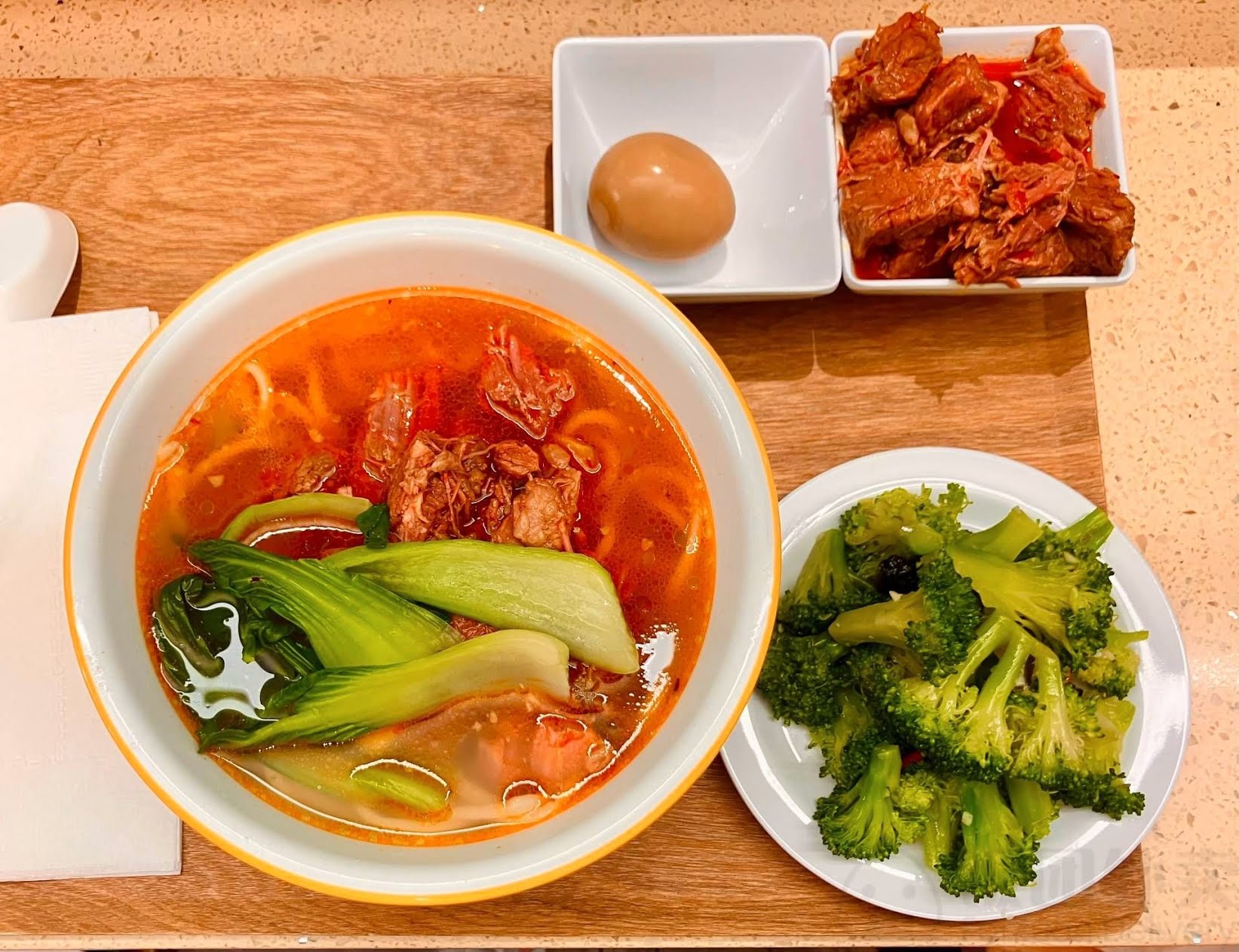 BEEF UP NOODLE by null