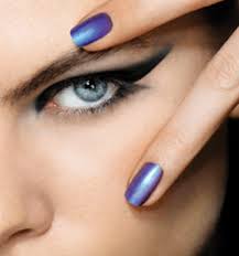 http://t2.gstatic.com/images?q=tbn:sLve_Fyg79zcOM:http://www.beautyheaven.com.au/article_images/0005/6128/long_lasting_nails.jpg