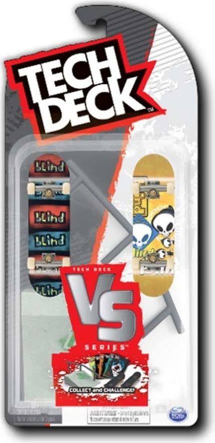 Tech Deck, Primitive Skateboards Versus Series, Collectible Fingerboard 2-Pack and Obstacle Set