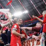 Als sich Süle verabschieden will, reagieren Bayern-Fans mit hässlichem Gesang