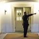 Obama exudes confidence in Secret Service